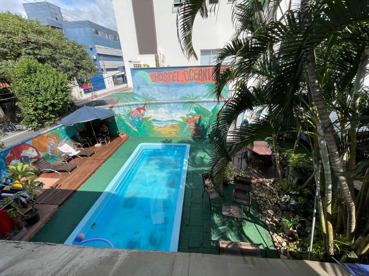 Oceanic Hostel Balneario Camboriu Exterior photo